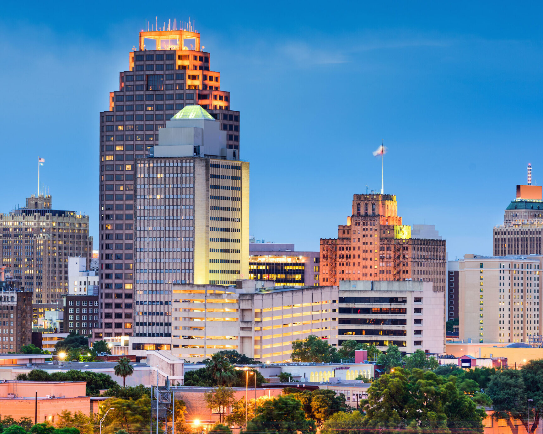 sanantonio dest skyline 111506758 scaled