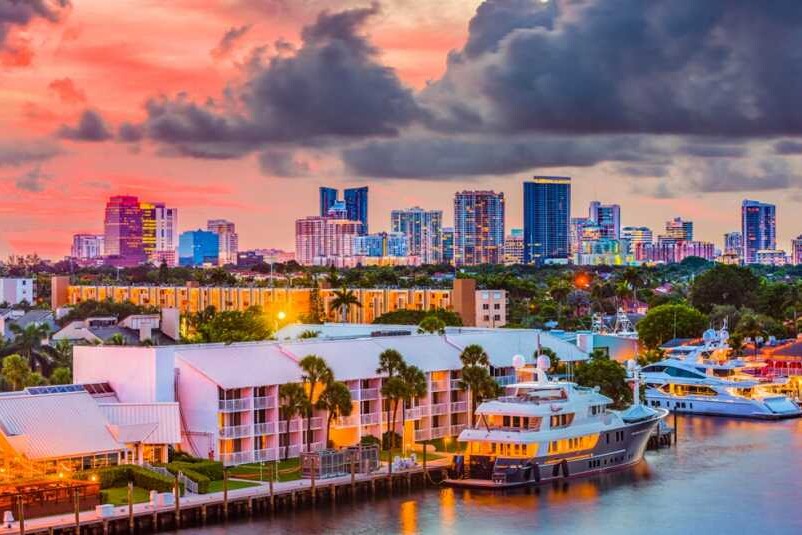 1140 fort lauderdale florida skyline