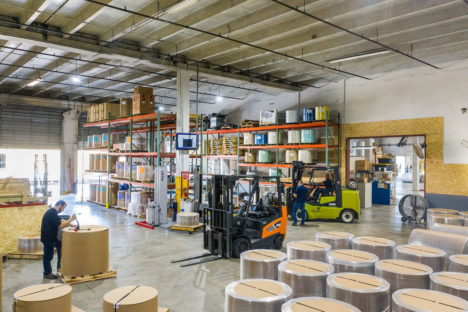An industrial warehouse, representative of the Doral and Airport West logistics market