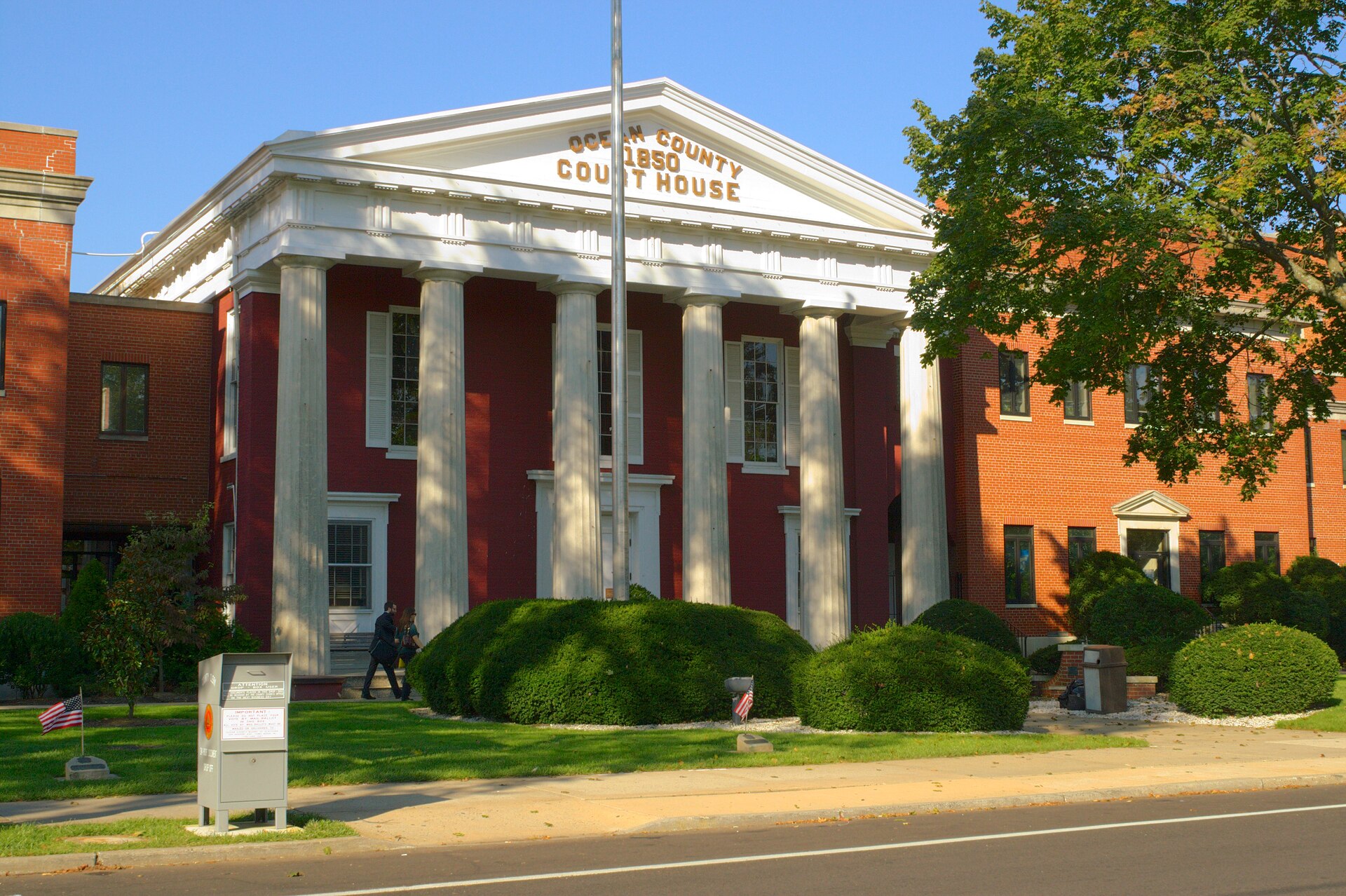 The Ocean County Courthouse in Toms River, the county seat
