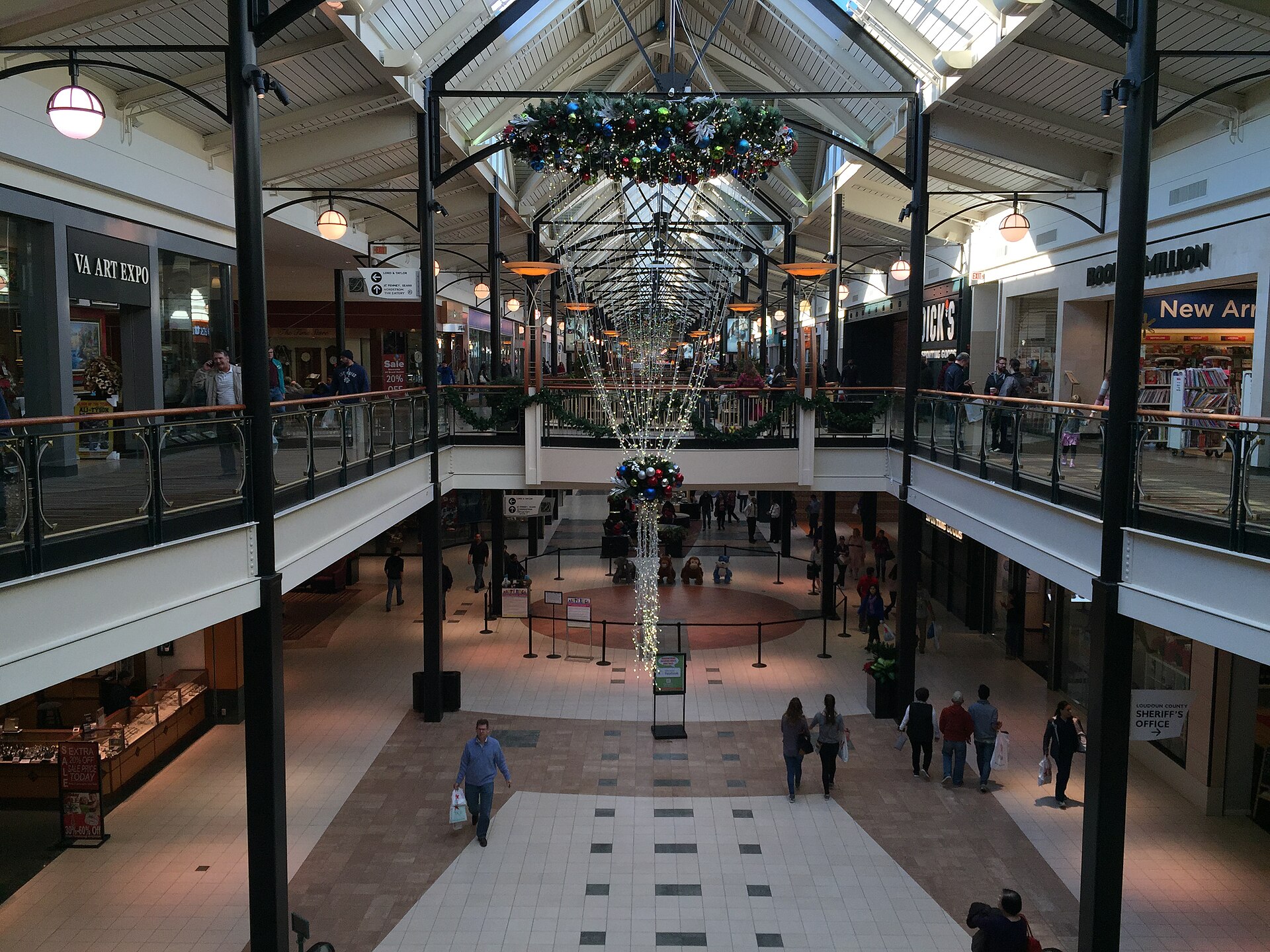 Concourse at Dulles Town Center
