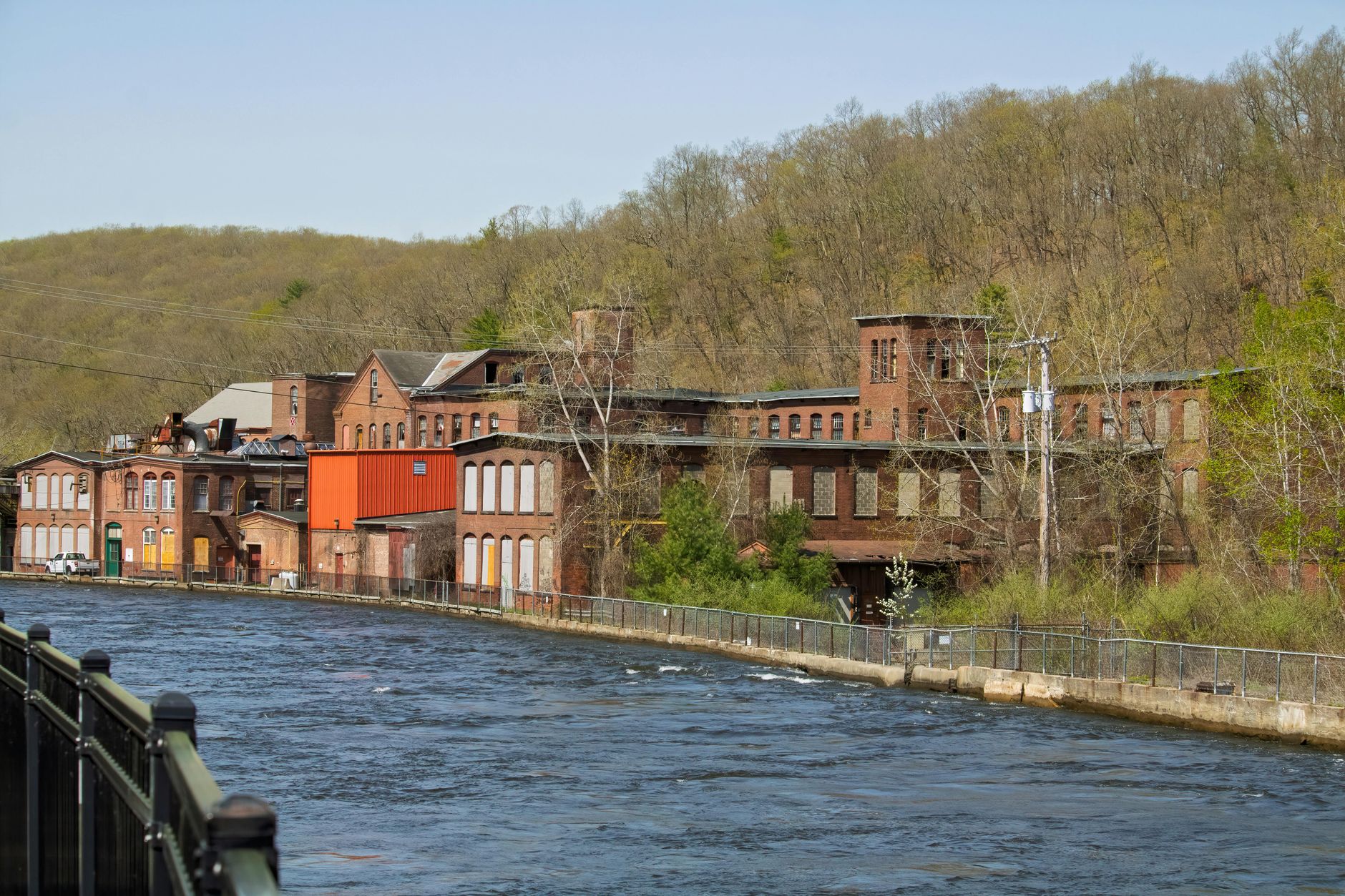 Lowell — commercial construction market