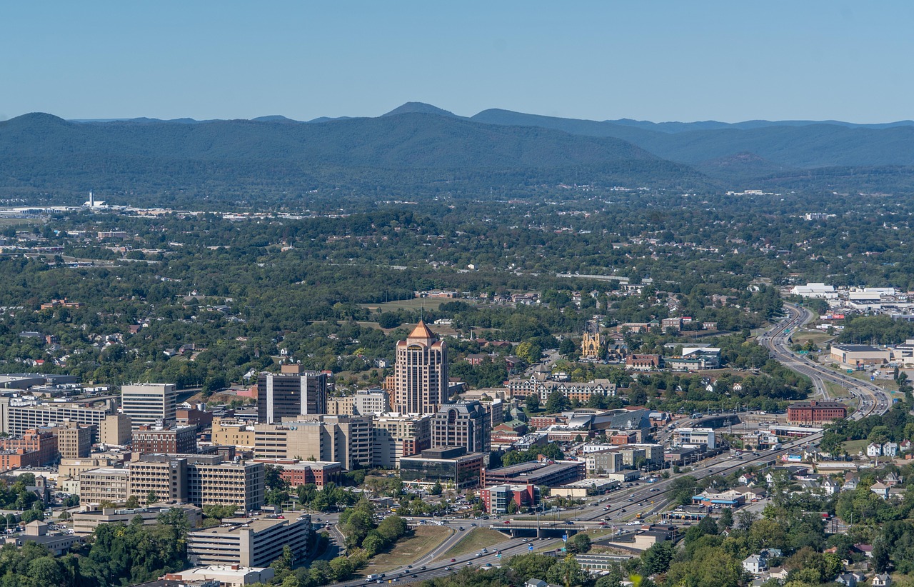 Roanoke — commercial construction market