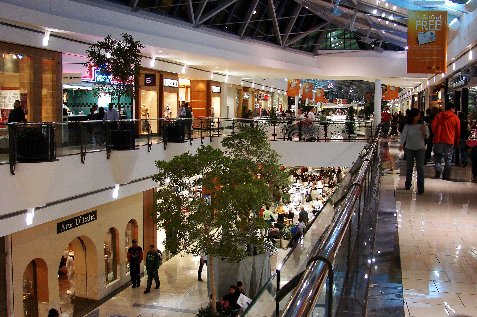 Interior of Stonebriar Centre